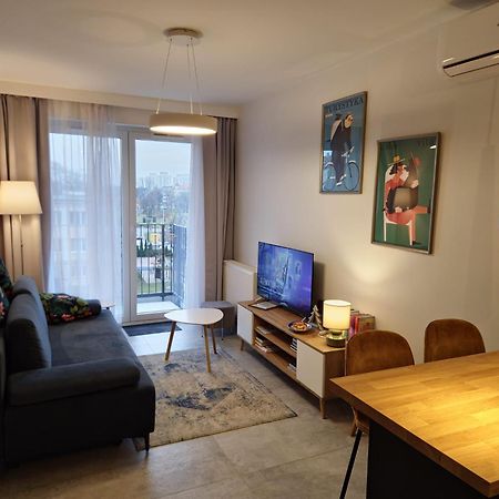 Harry'S Apartment/Centrum/Parking Вроцлав Экстерьер фото